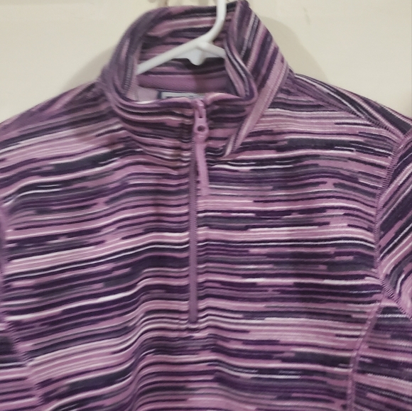 Women 1/2 zip fleece pull over - Picture 2 of 5